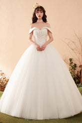 Romantic Off-Shoulder Ball Gown Wedding Dress with Floral Lace Appliques
