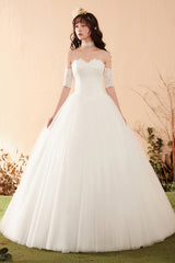 Romantic Lace Embroidered Strapless Princess Wedding Dress