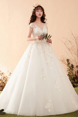 Elegant Floral Lace Ball Gown Wedding Dress with Illusion Neckline